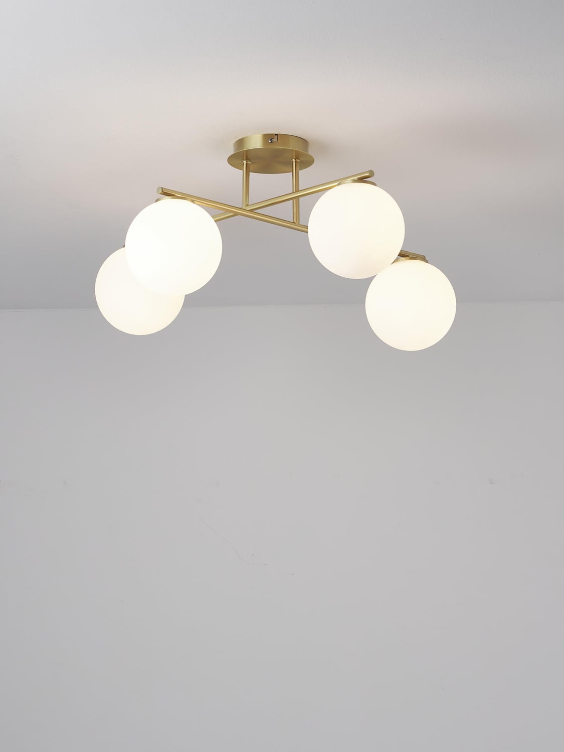 Valmora Opal Glass Ceiling Lamp