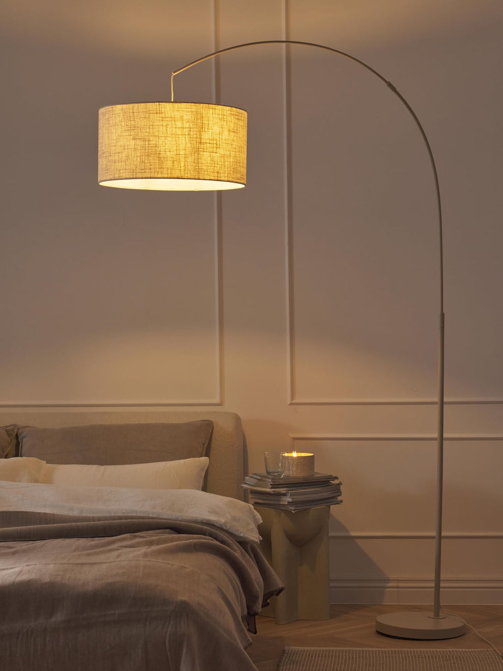 Veleso Large Arc Lamp