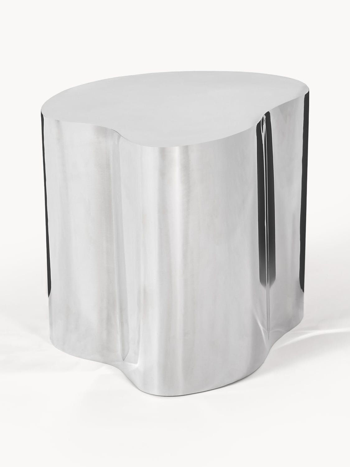 Griante Metal Coffee Tables in Organic Shape (set of 2)