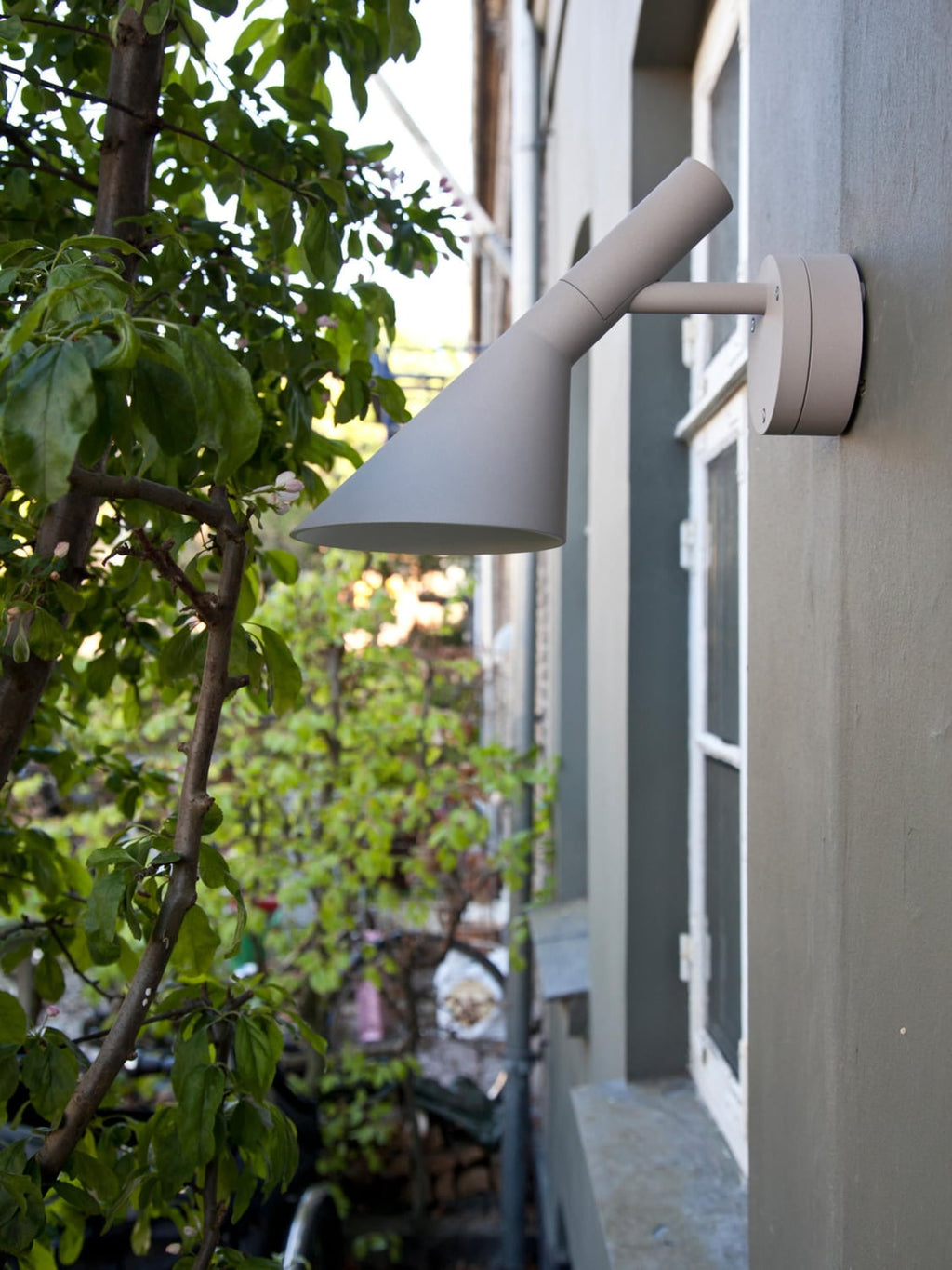 Montano Outdoor Wall Lamp AJ 50