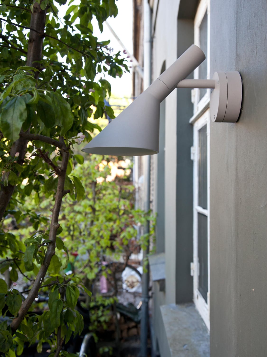 Montano Outdoor Wall Lamp AJ 50