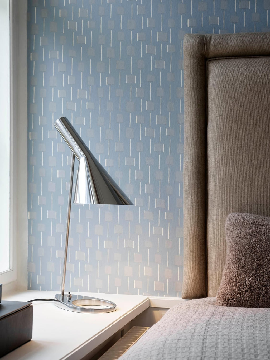 Maccagno AJ Desk Lamp
