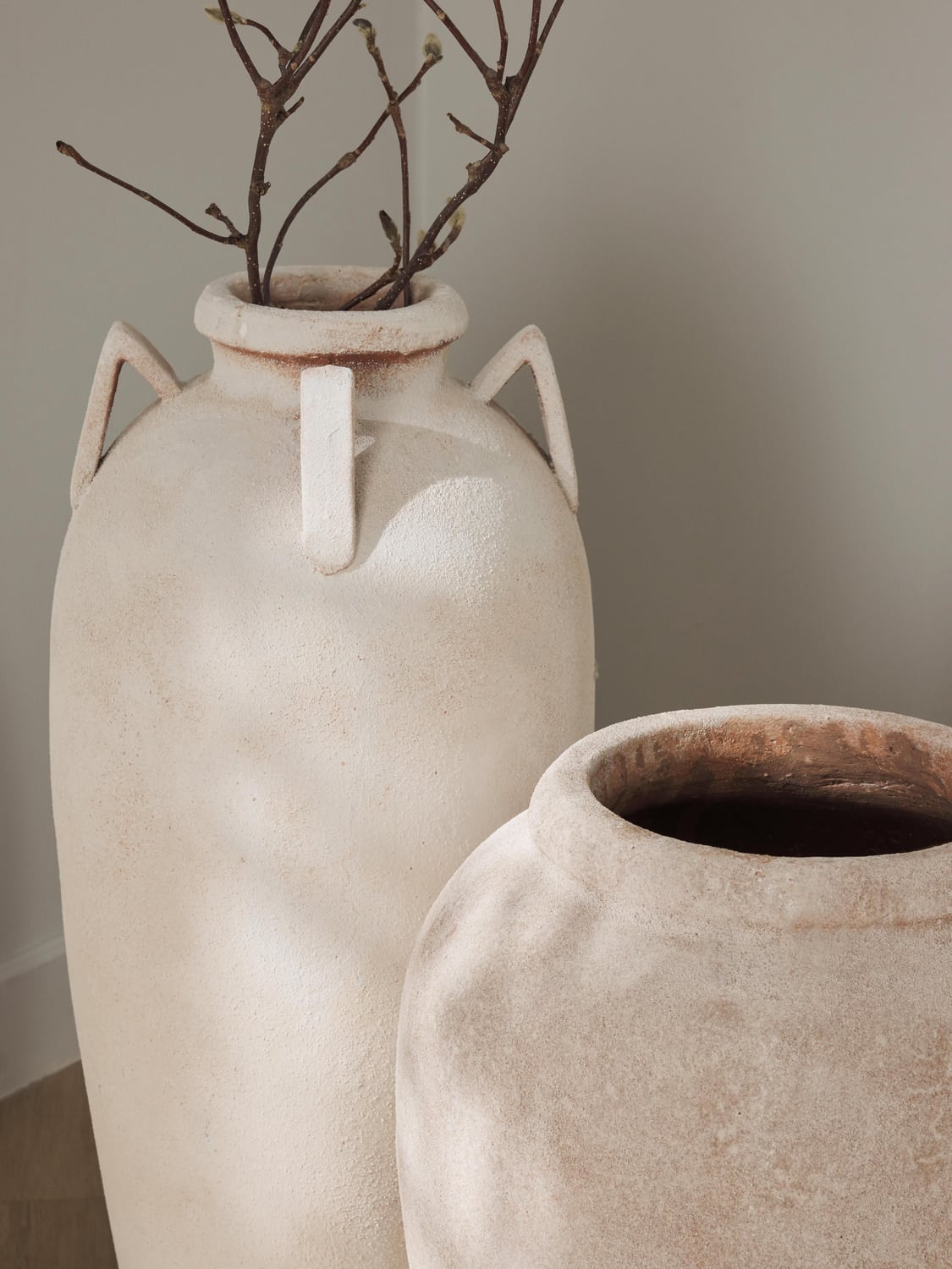 Tavernerio Floor Vase with Sand Finish, H 50 cm