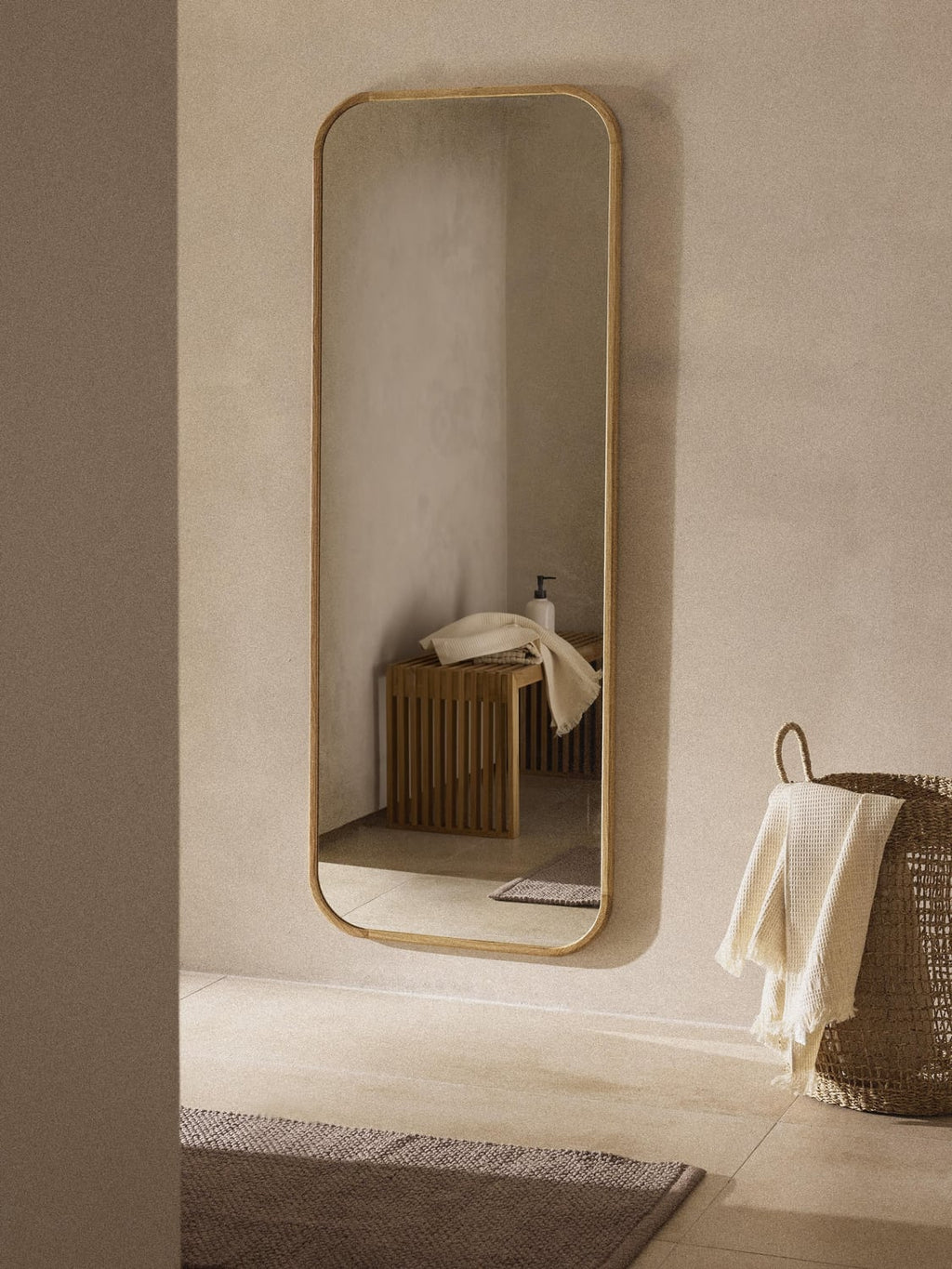 Rovellasca Full-Length Wall Mirror with Oak Wood Frame