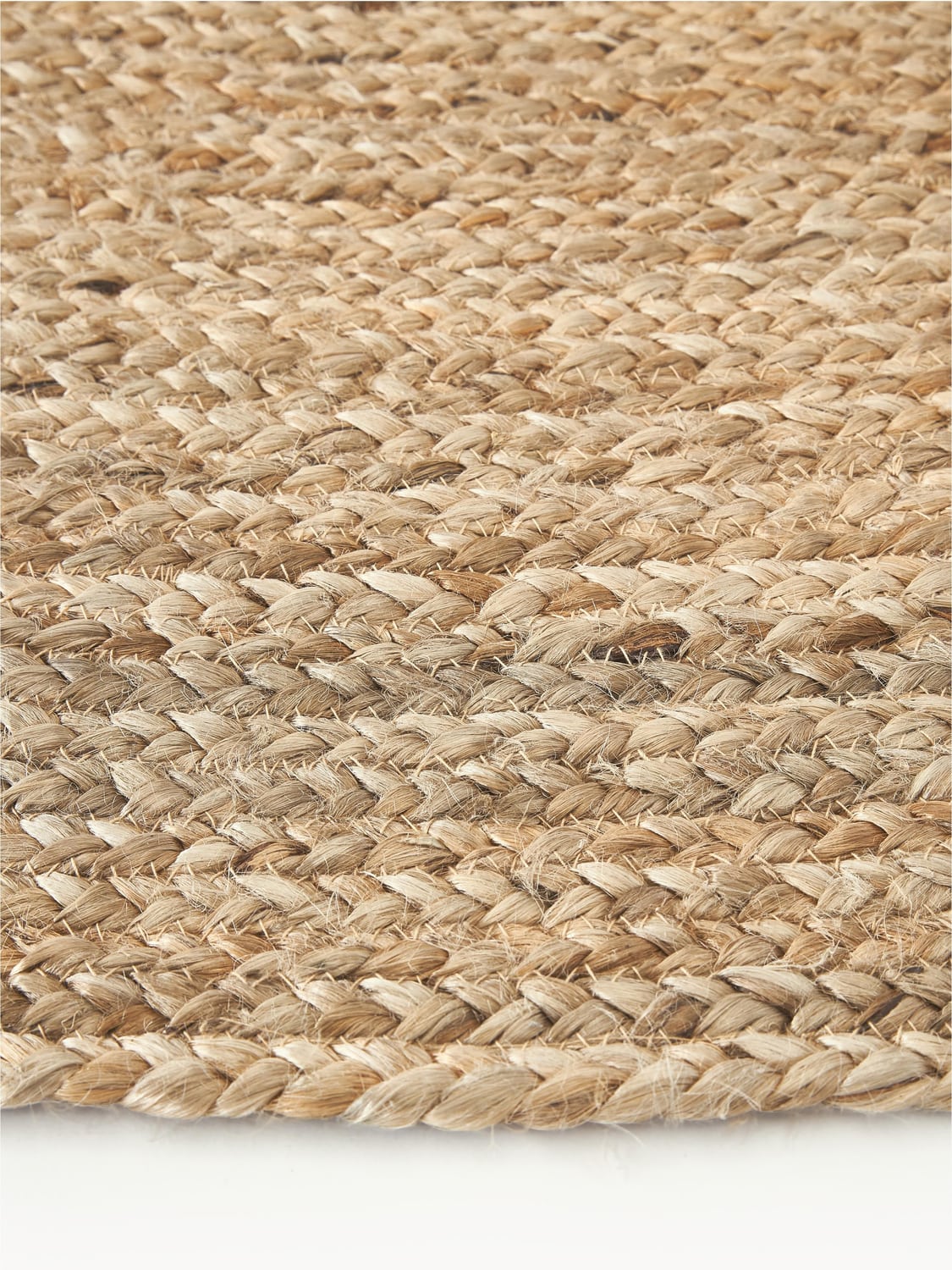 Bellara Round Handmade Jute Rug