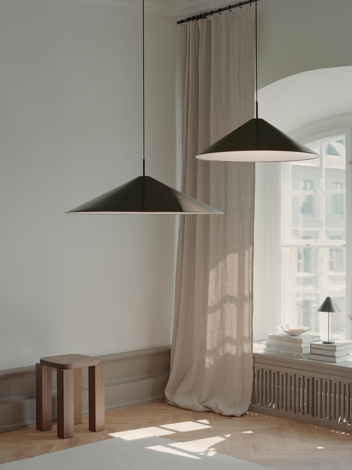 Urbino Large Dimmable Pendant Light, Ø 70 cm