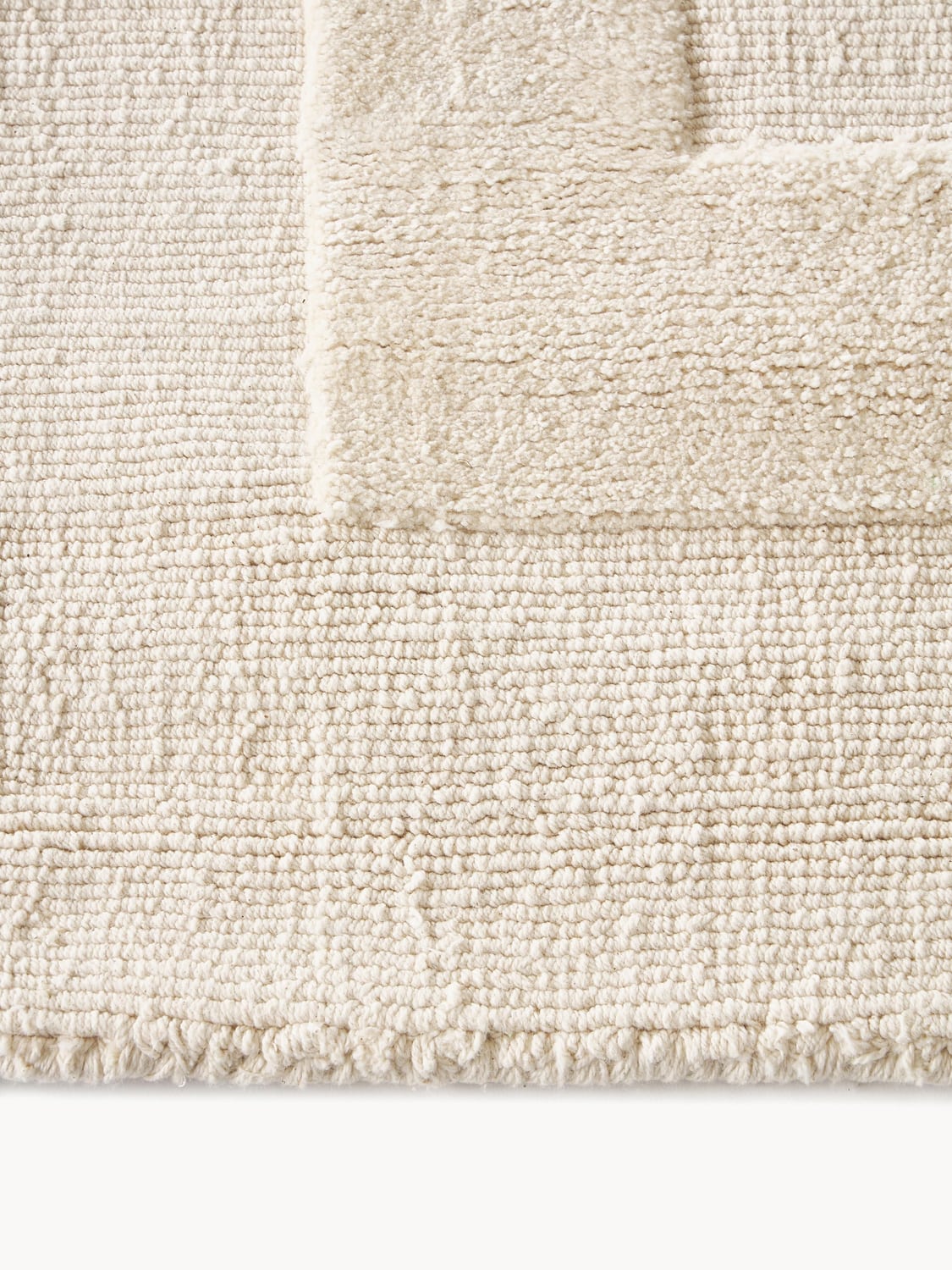 Mozzate Hand-Woven High-Low Cotton Rug