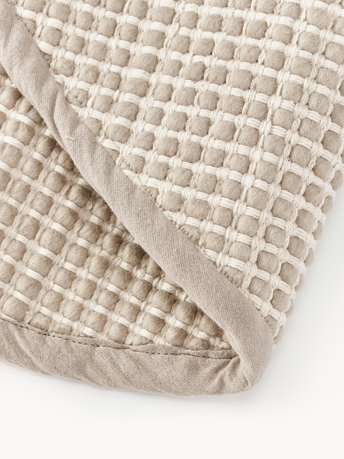 Guanzate Round Hand-Woven Wool Rug