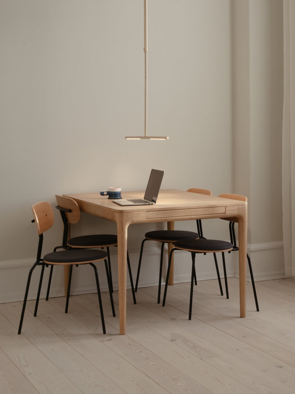 Carate LED Ceiling Lamp