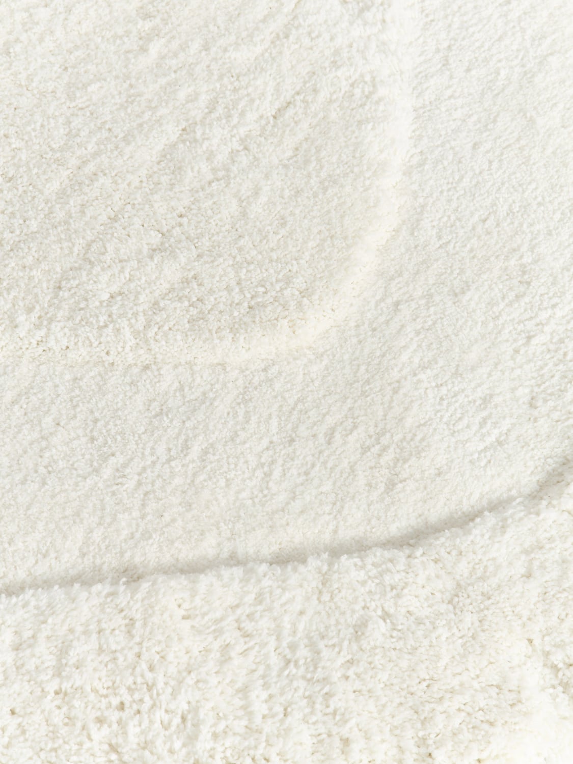 Dervio Organic-Shaped High-Low Rug