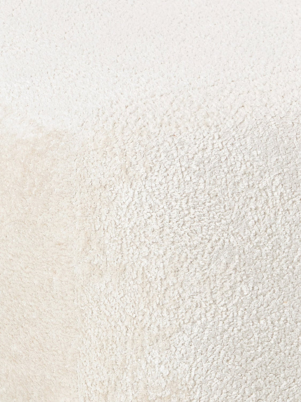 Bellara Oval Teddy Bouclé Ottoman
