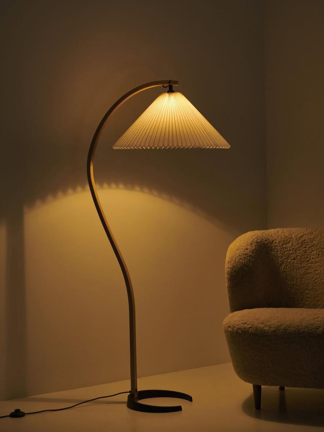 Ossuccio Adjustable Floor Lamp