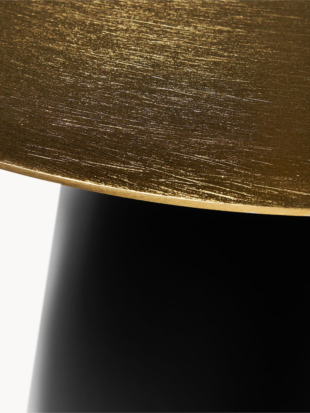 Tavordo Metal Side Tables (set of 2)