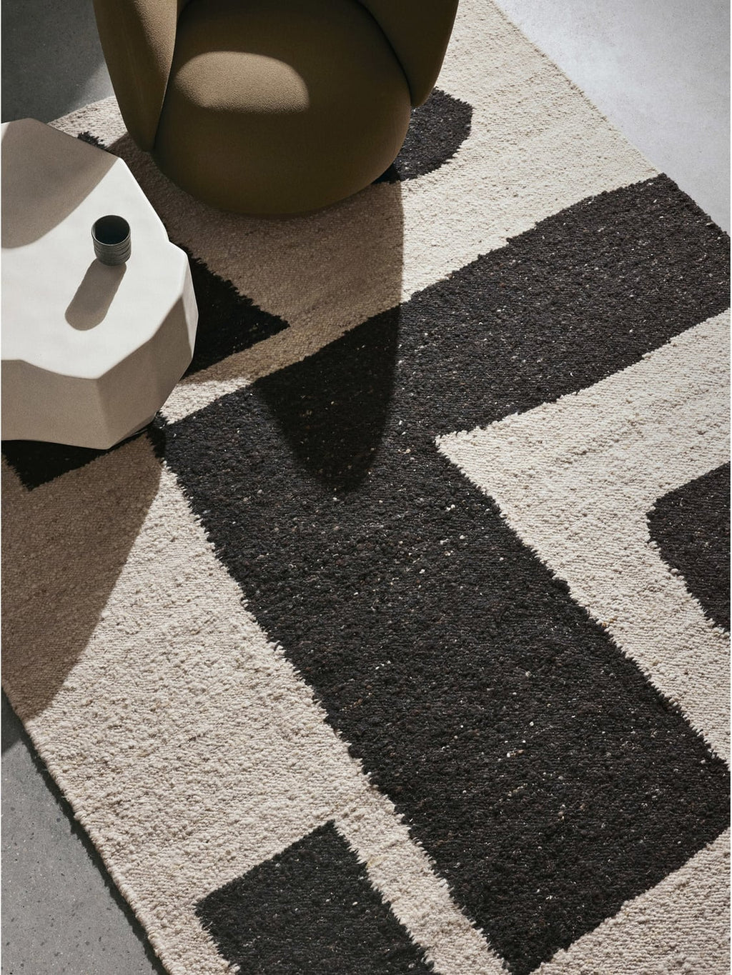 Erba Handwoven Wool Low-Pile Rug
