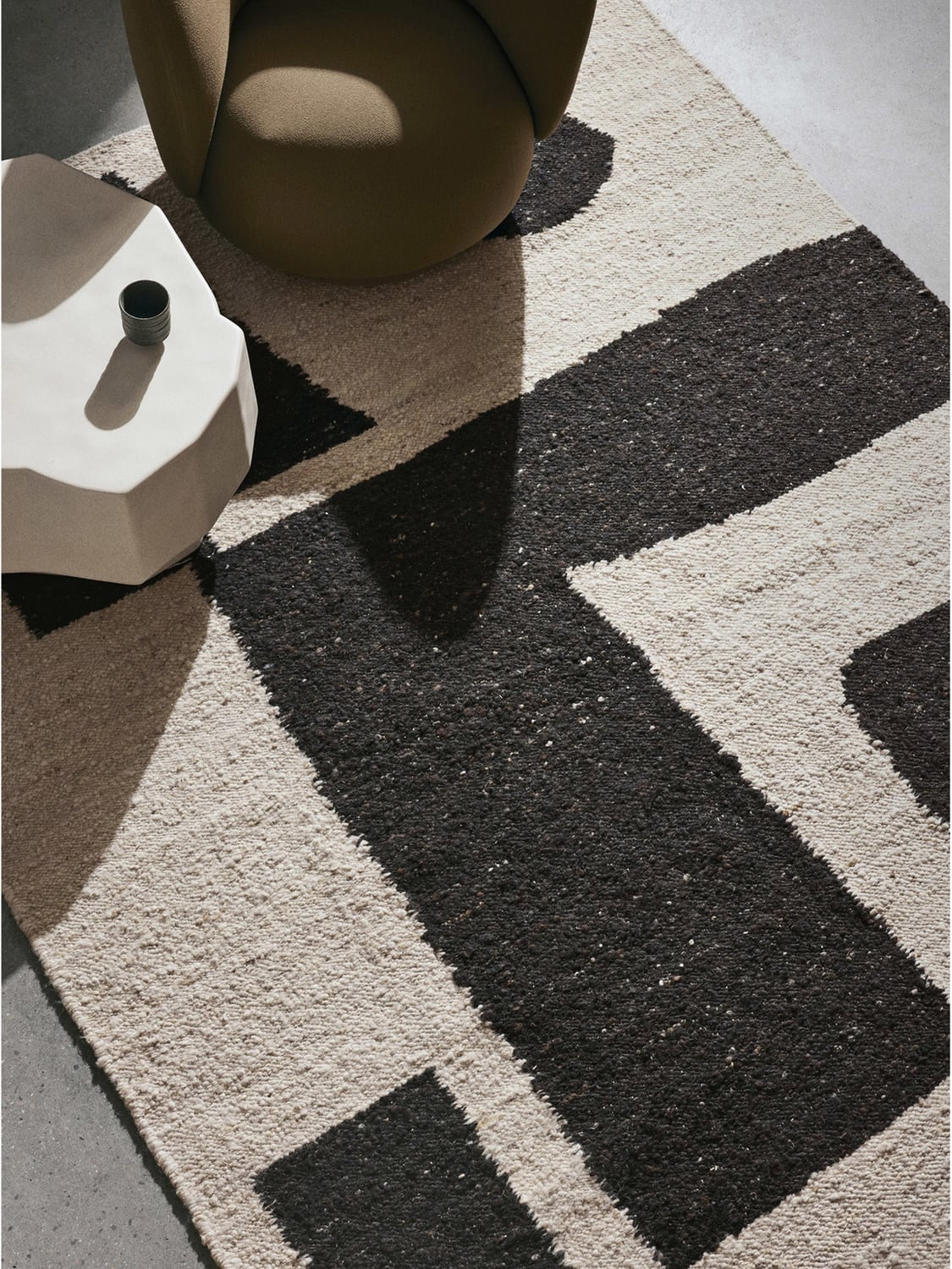 Erba Handwoven Wool Low-Pile Rug