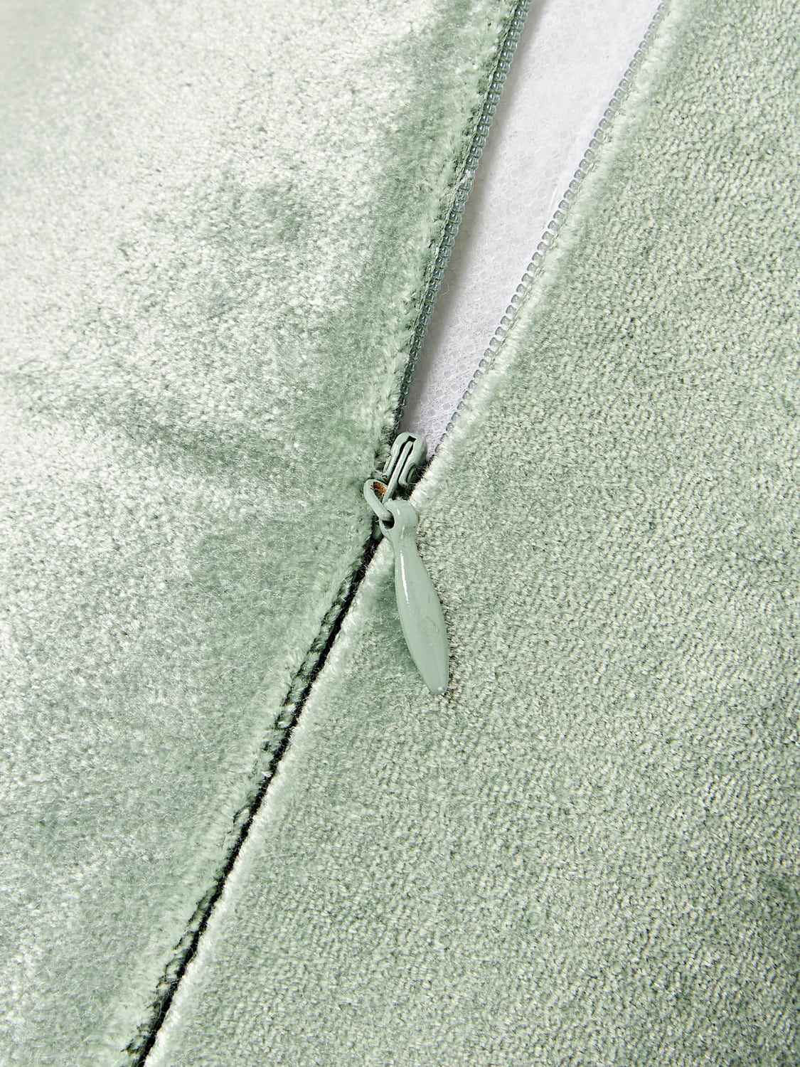 Nobiallo Neck Roll with Fringes