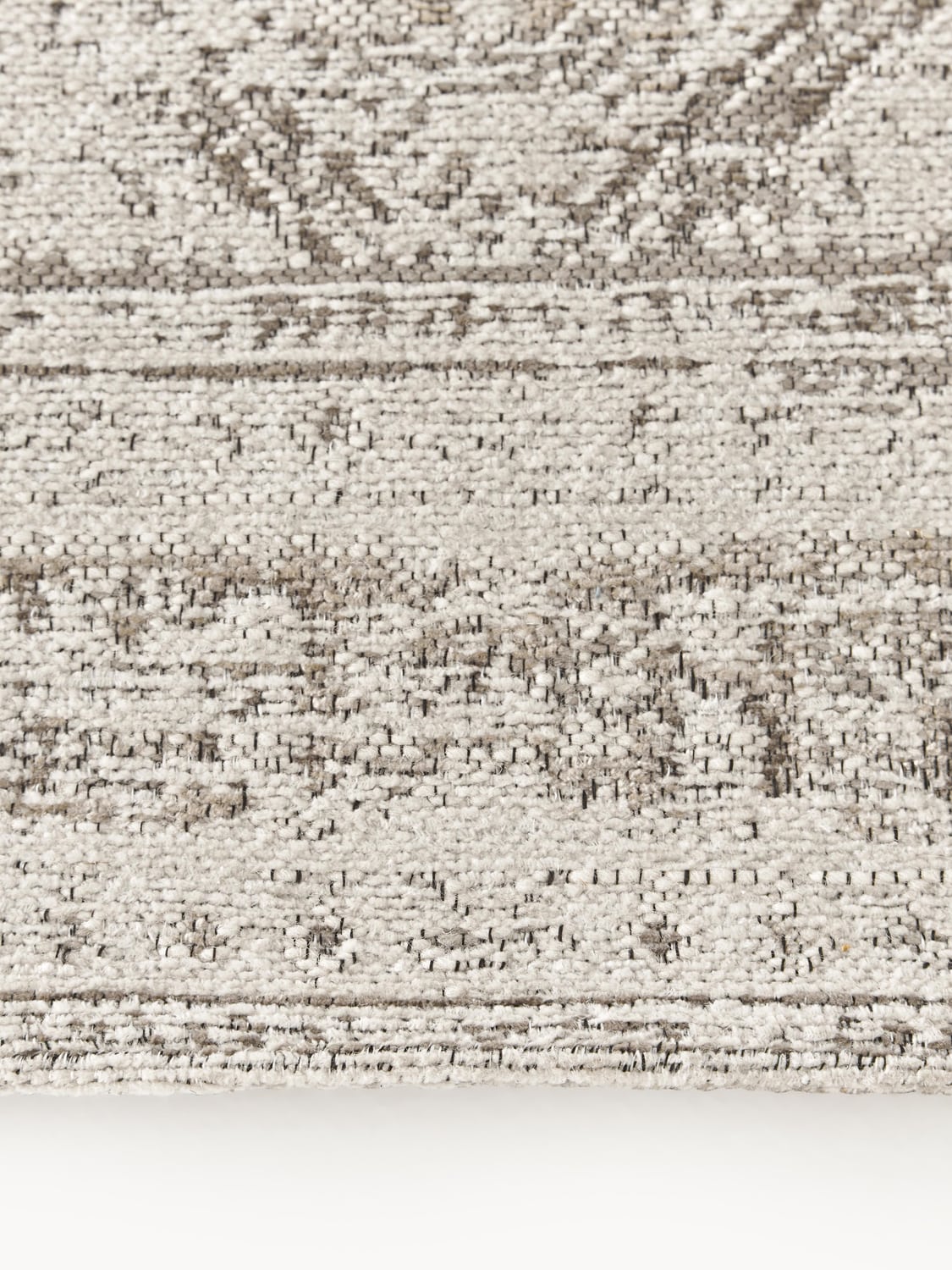 Lomazzo Hand-Woven Chenille Rug