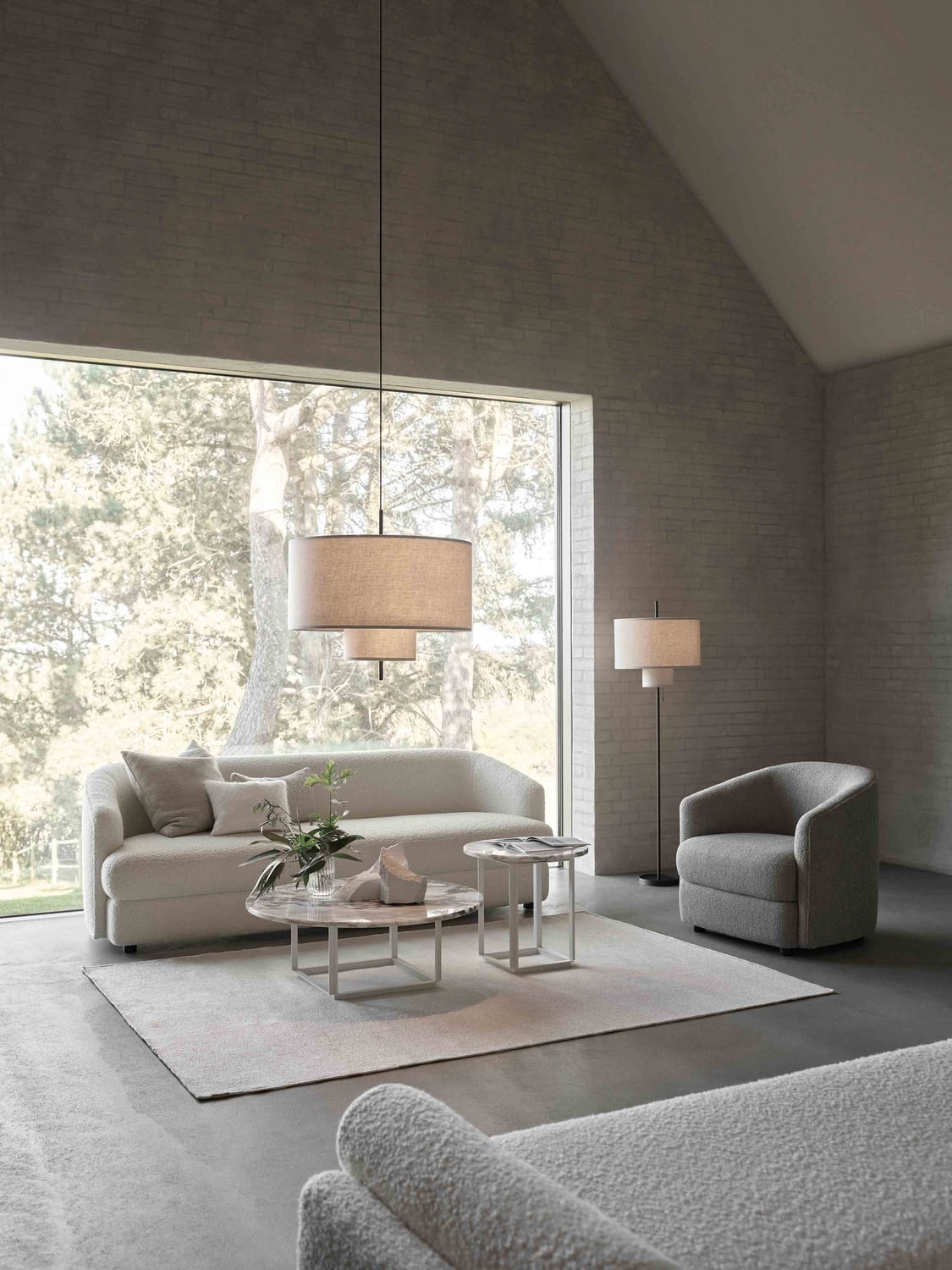 Veniano Floor Lamp