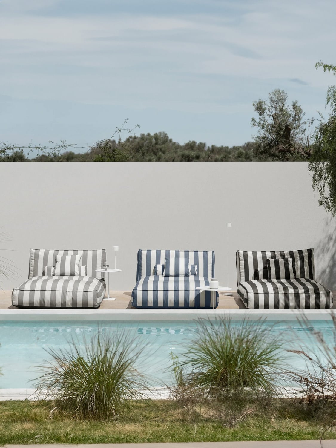 Rovenna Garden Daybed