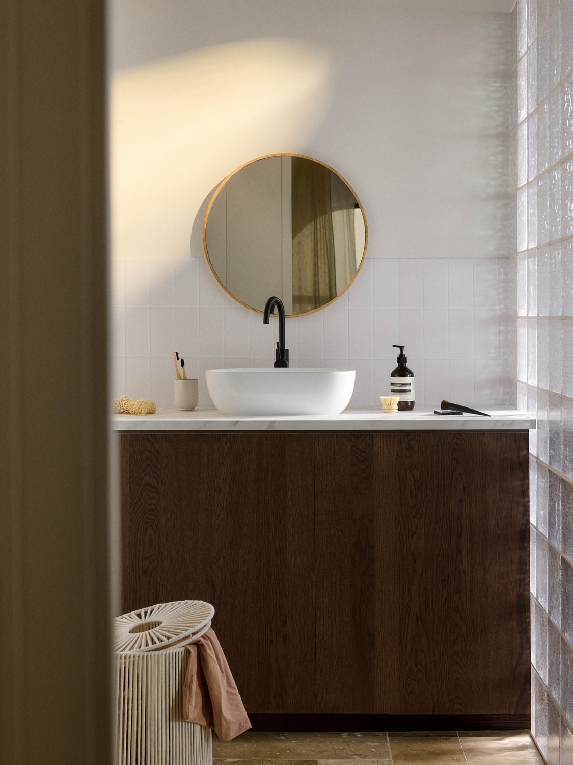 Orsenigo Round Wall Mirror with Oak Wood Frame