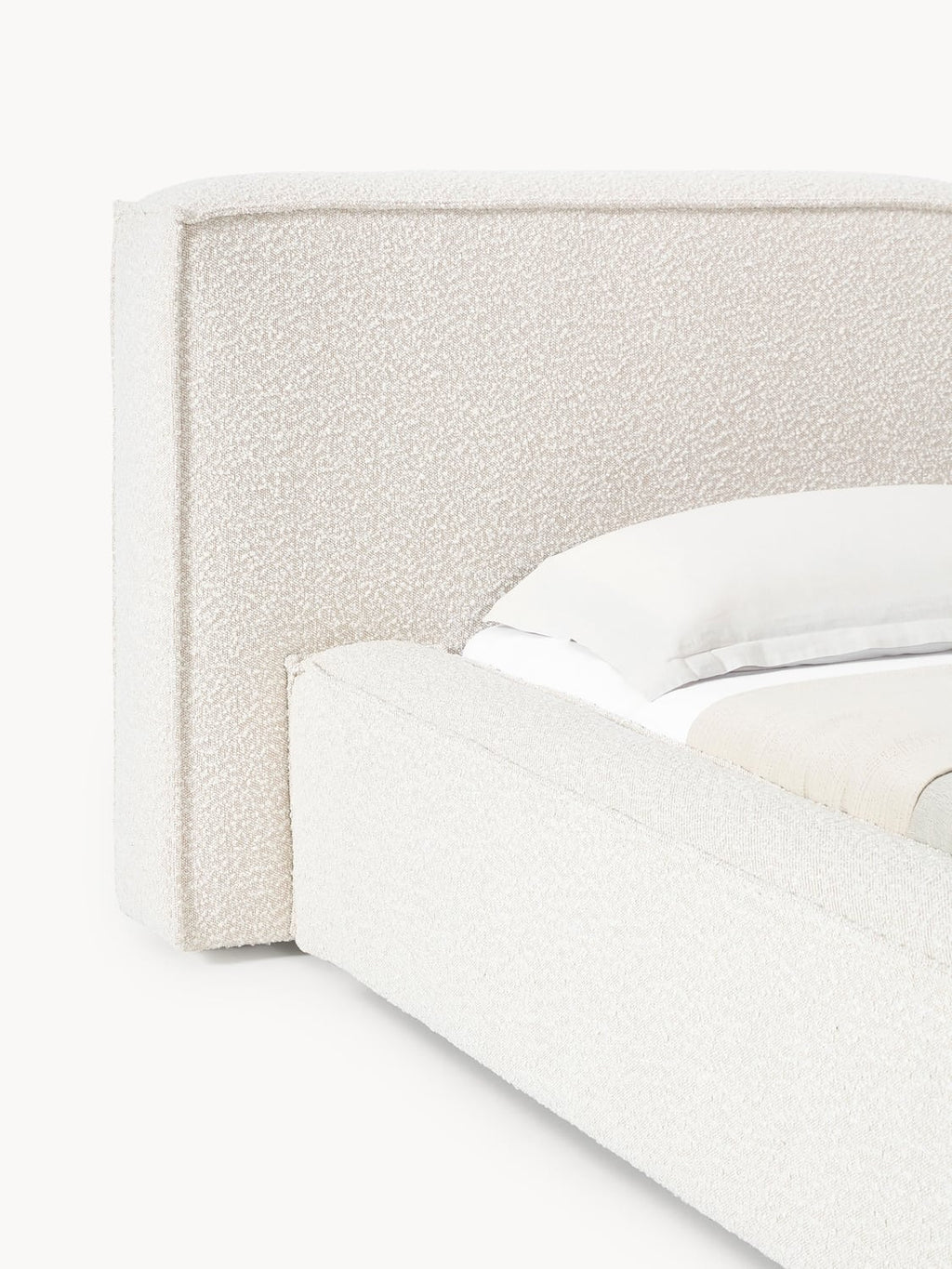 Tavordo Upholstered Bouclé Bed