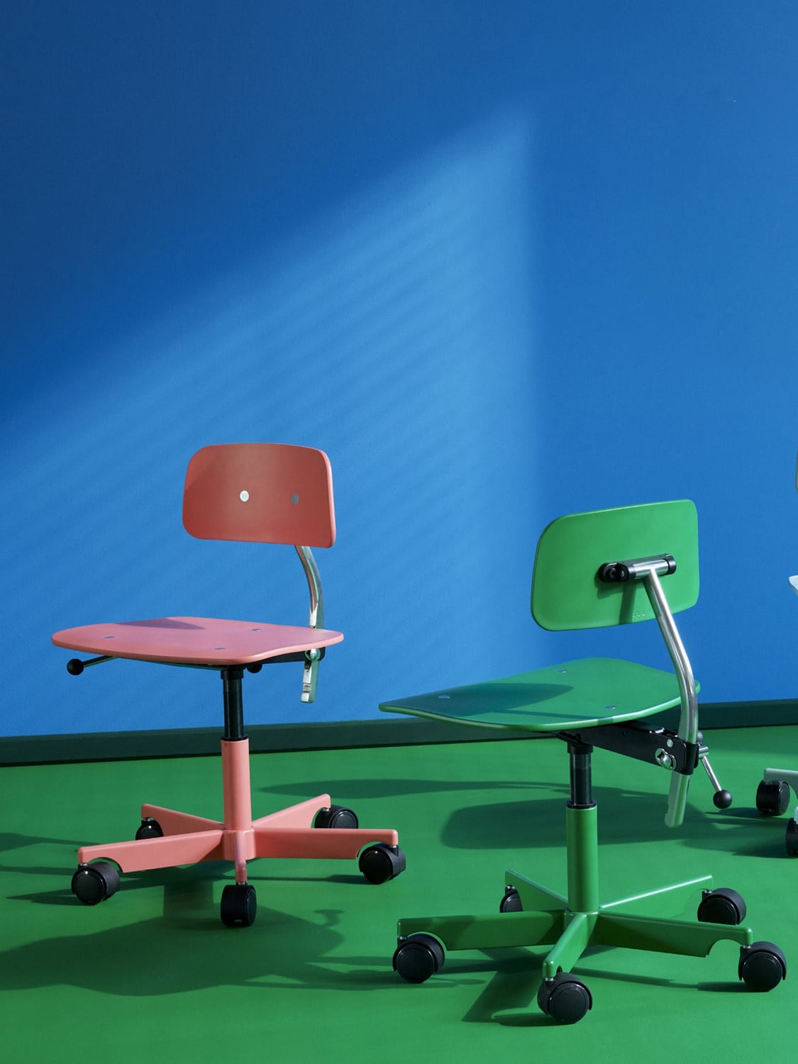 Dervio Kids Chair Kevi 2533J