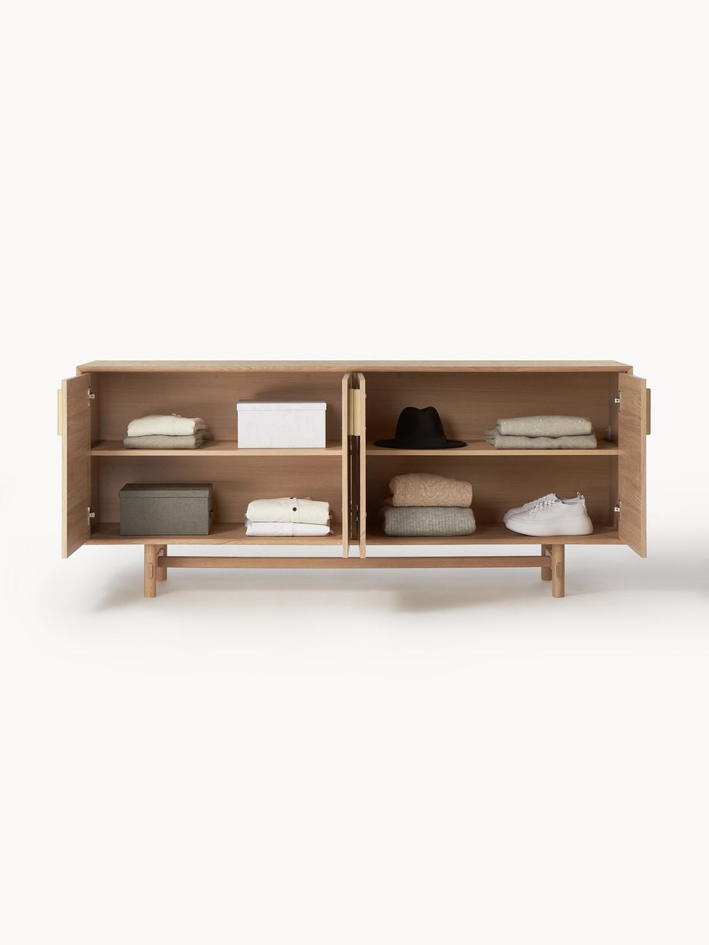 Esino Oak Wood Sideboard