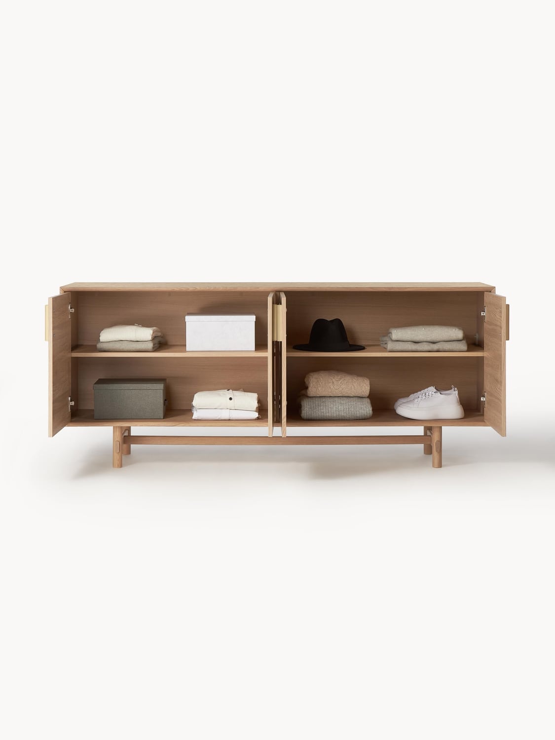 Esino Oak Wood Sideboard