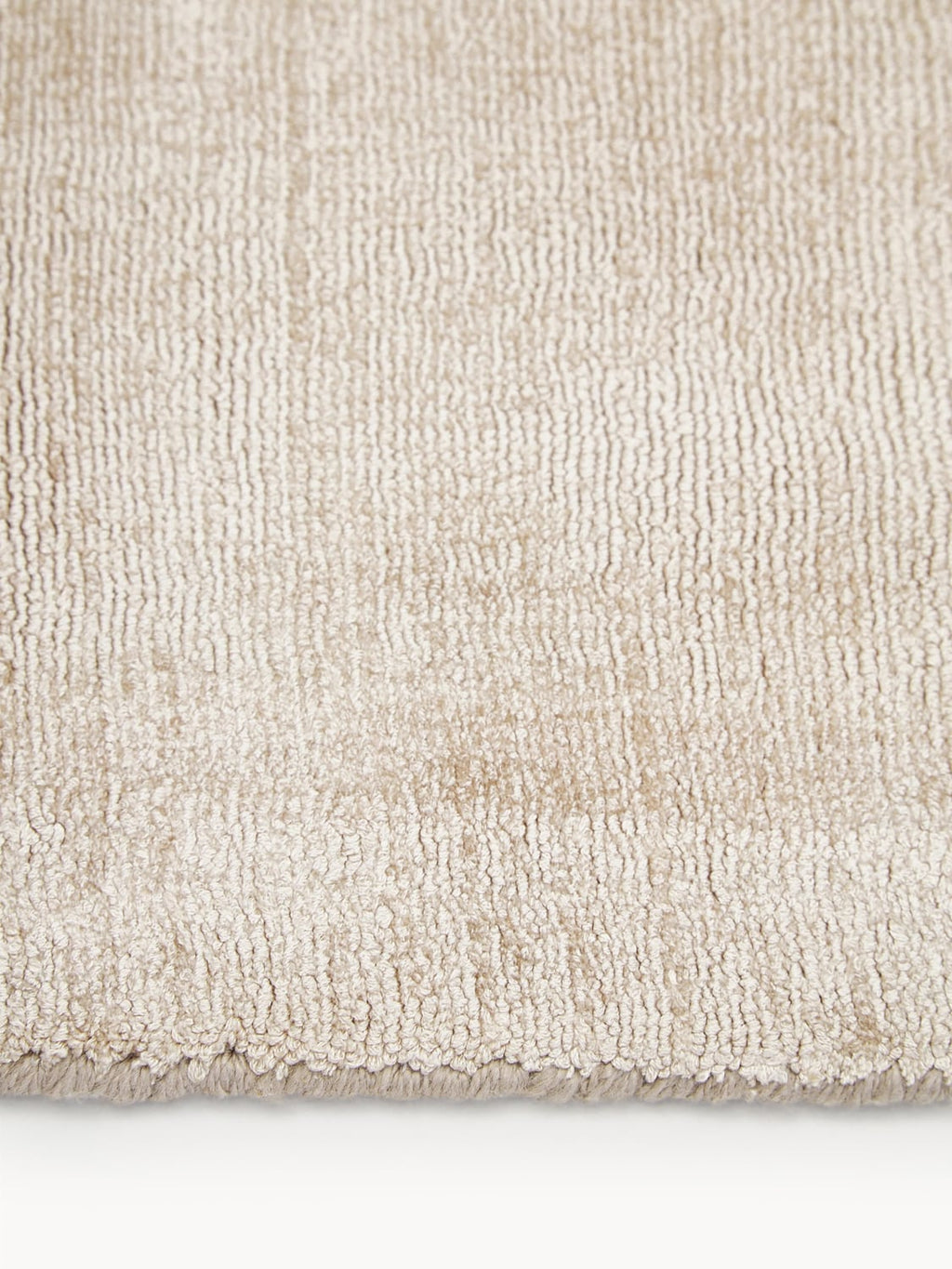 Erbanno Hand-Woven Viscose Rug