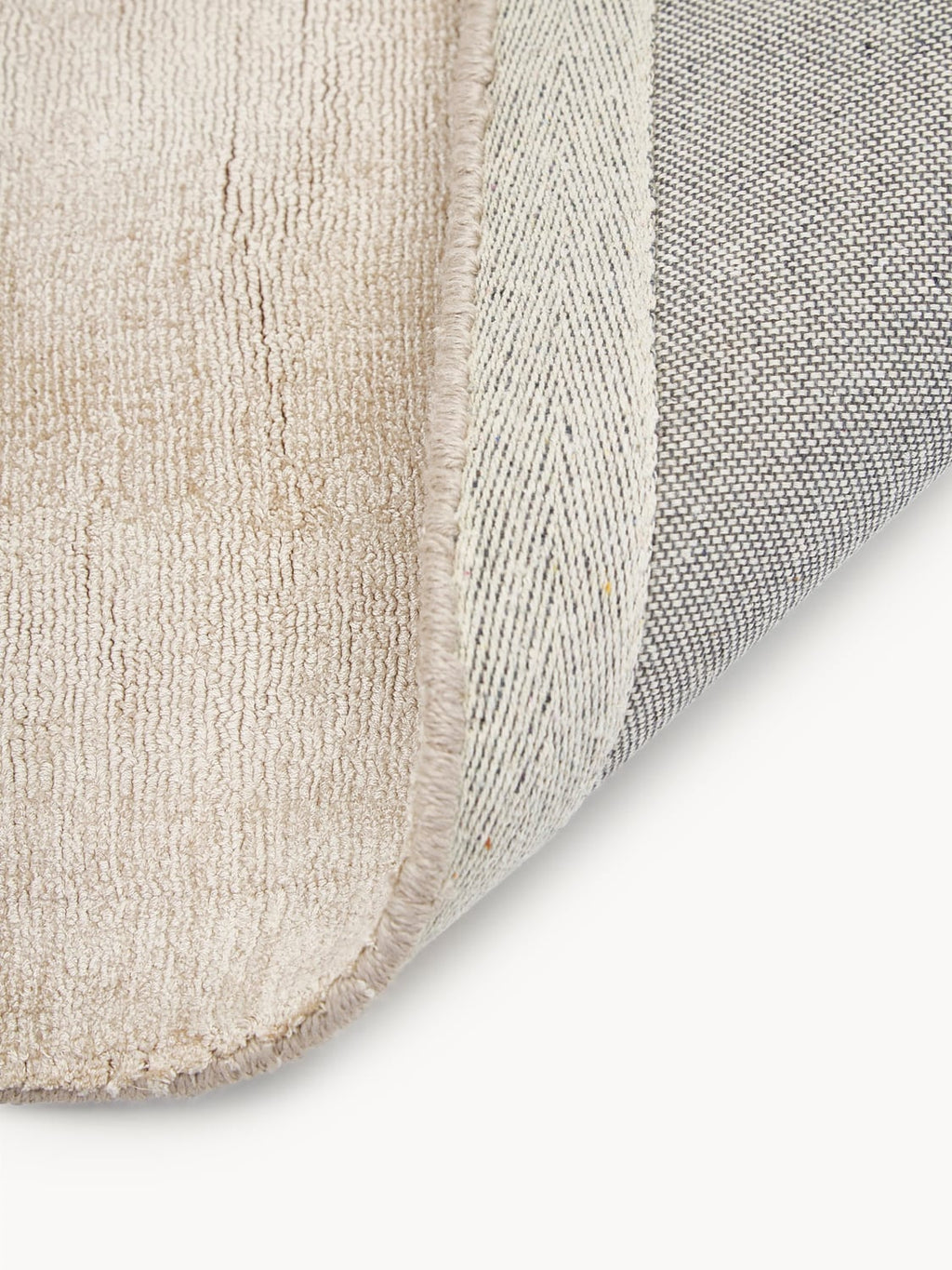 Erbanno Hand-Woven Viscose Rug