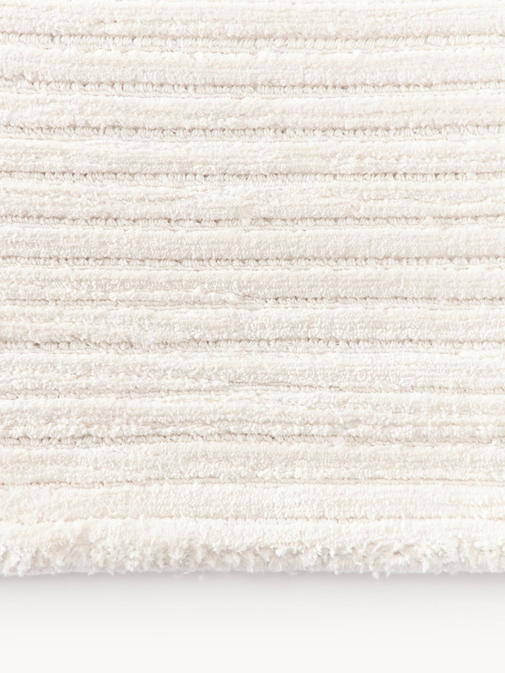 Limido Hand-Woven High-Low Rug