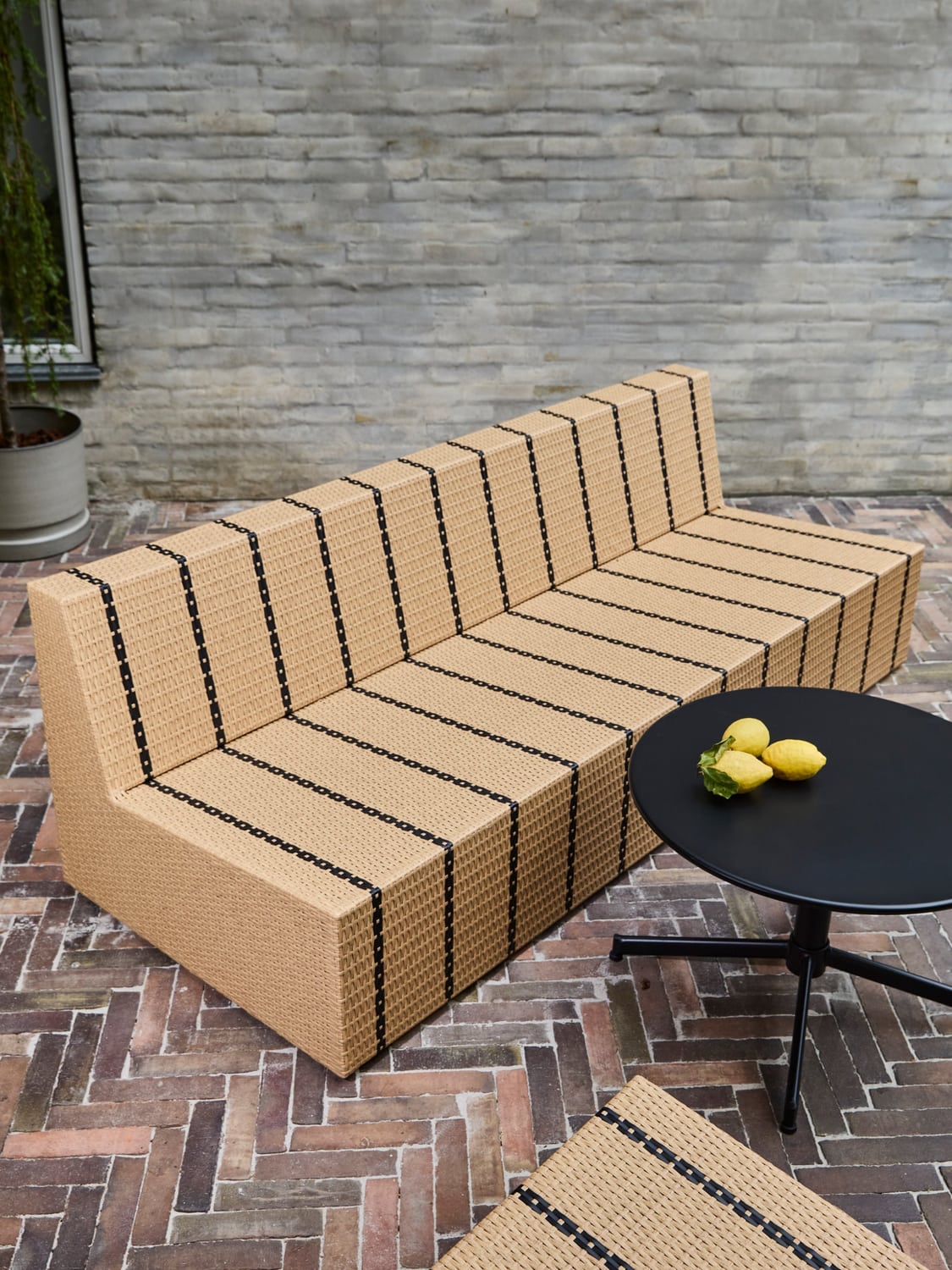 Pigra Handmade Garden Lounge Sofa