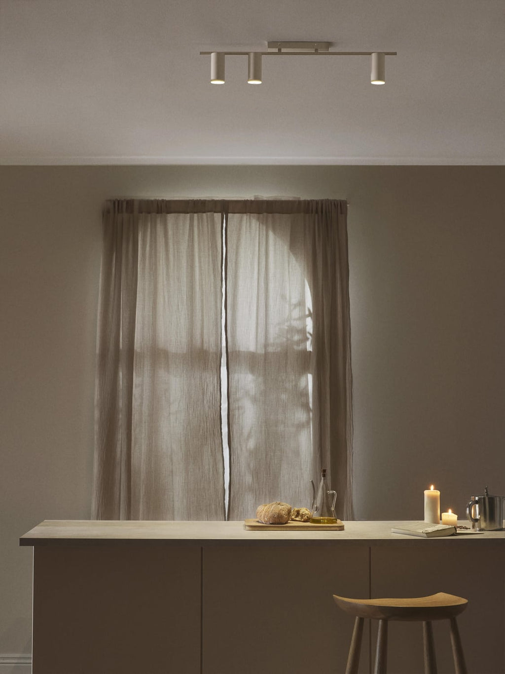 Blevio Large Ceiling Spotlight