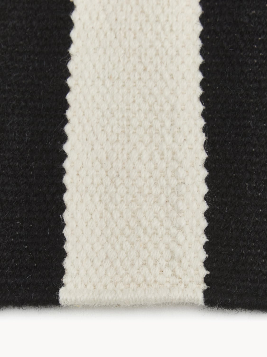 Ronco Hand-Woven Kelim Rug with Stripes