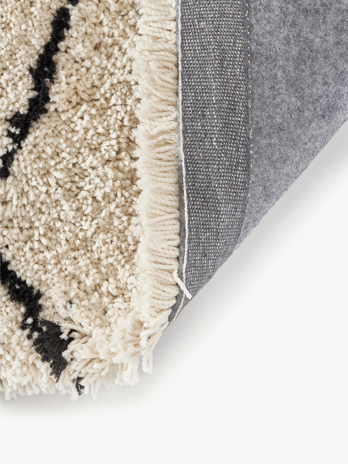 Maccagno Hand-Tufted Fluffy High-Pile Rug