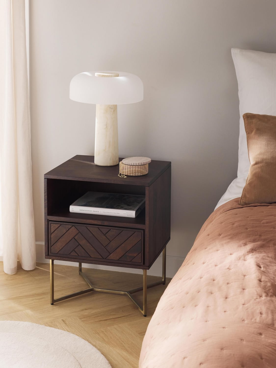 Bulgarograsso Mango Wood Bedside Table with Herringbone Pattern