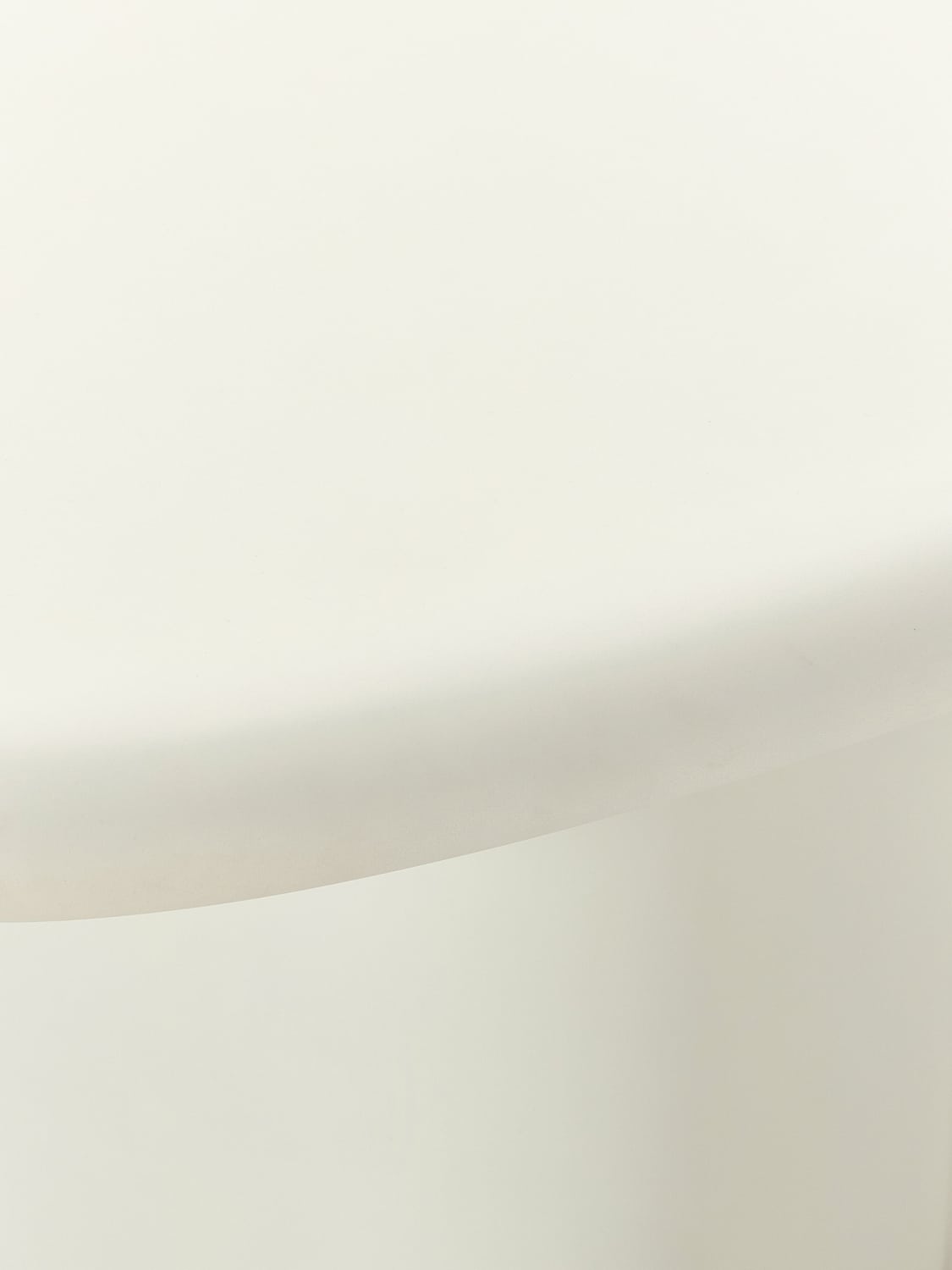 Arliano In- & Outdoor Dining Table — available in several sizes