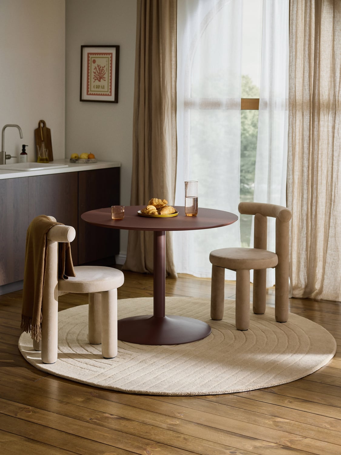 Anzano Round Hand-Tufted Wool Rug