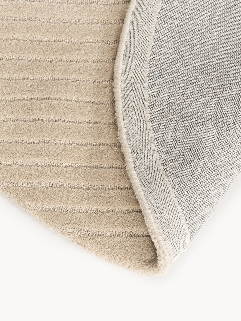 Anzano Round Hand-Tufted Wool Rug