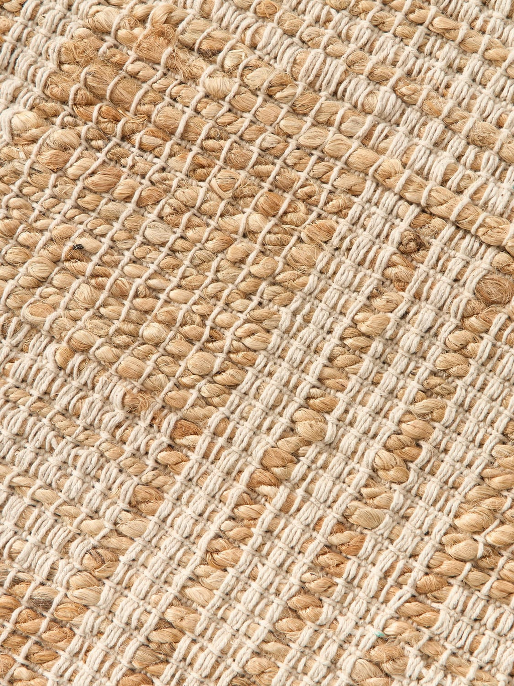 Ercole Handwoven Jute Rug with Fringes
