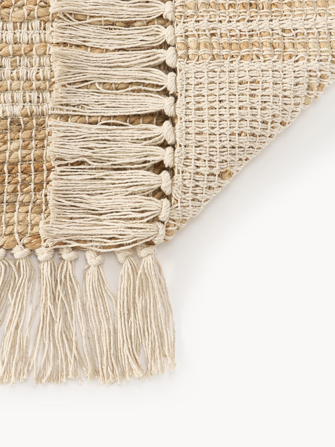 Ercole Handwoven Jute Rug with Fringes