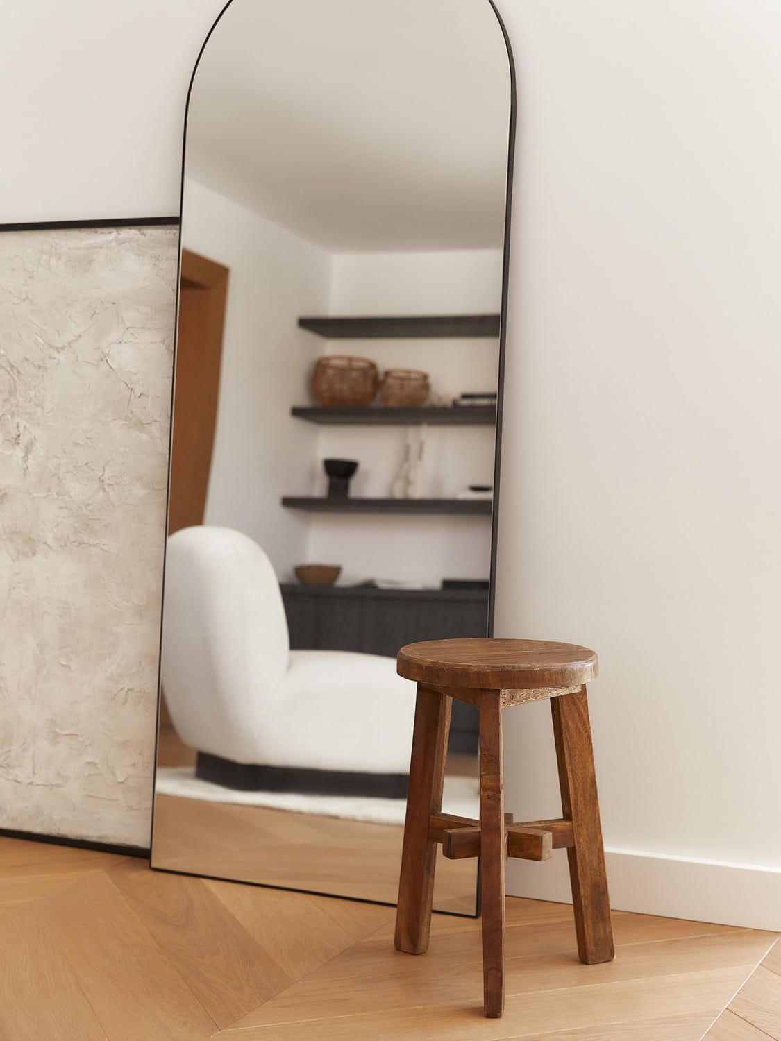 Casnate Acacia Wood Stool