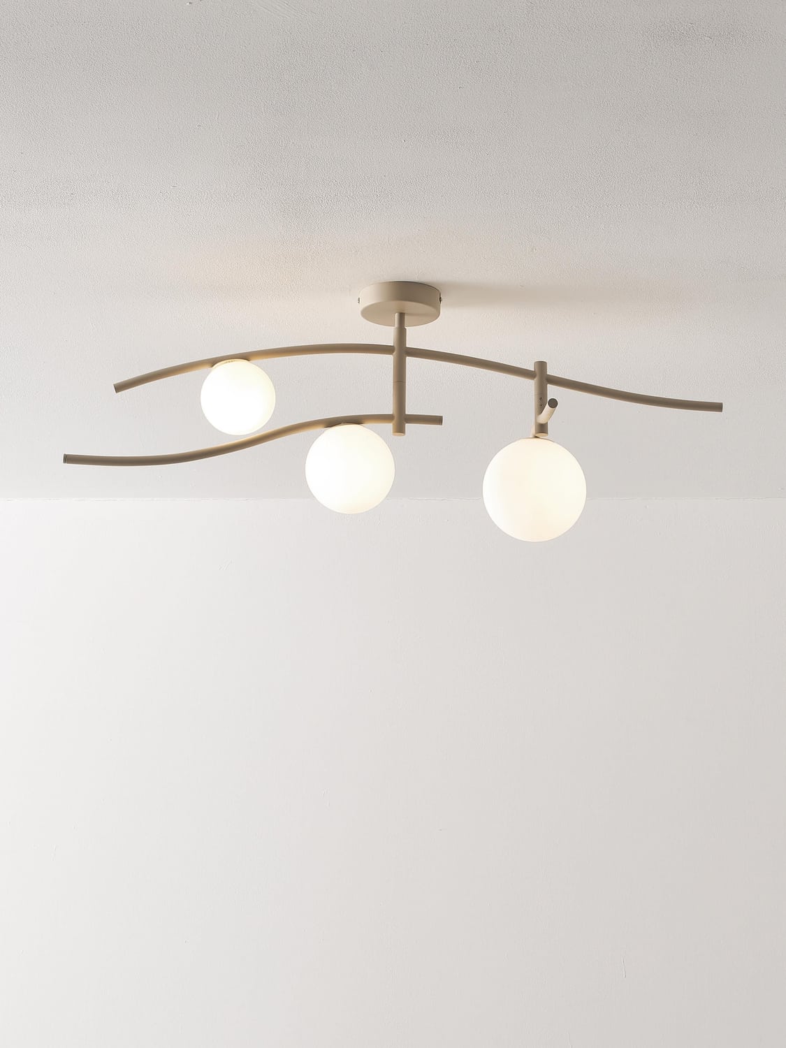 Vassena Large Ceiling Lamp