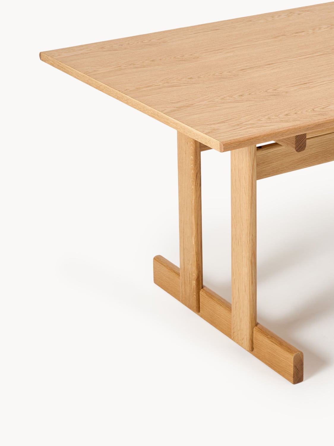 Arliano Extendable Oak Wood Dining Table — available in several sizes