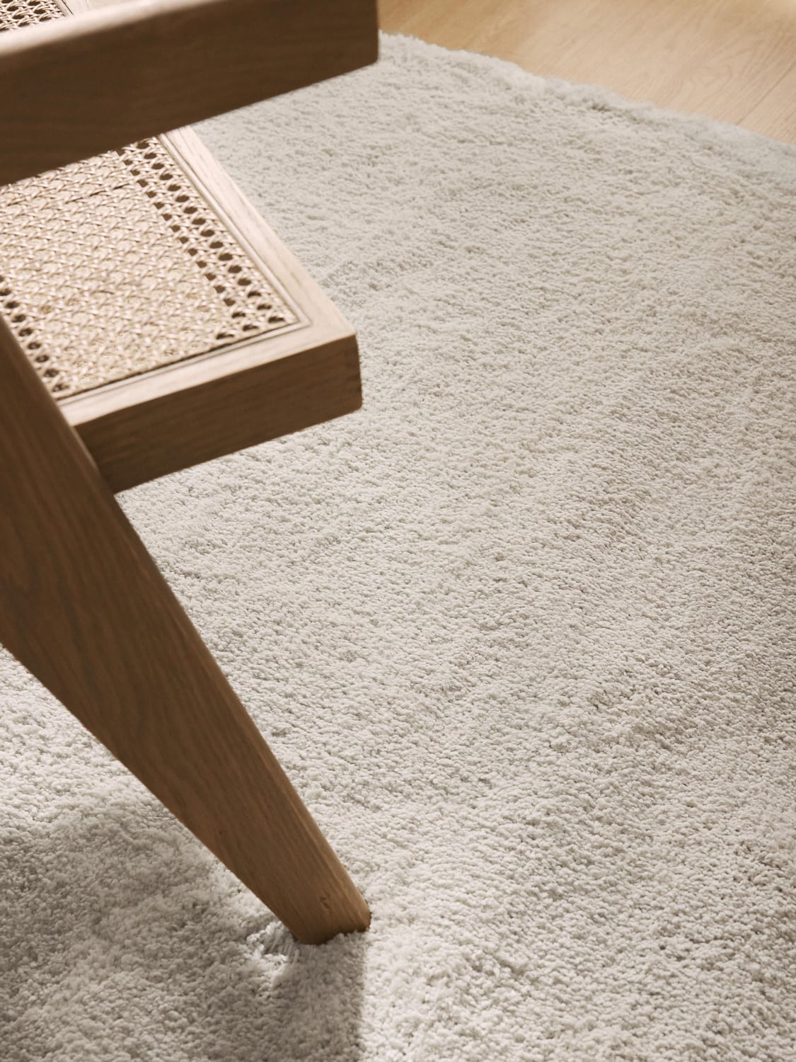 Gironico Fluffy High-Pile Rug