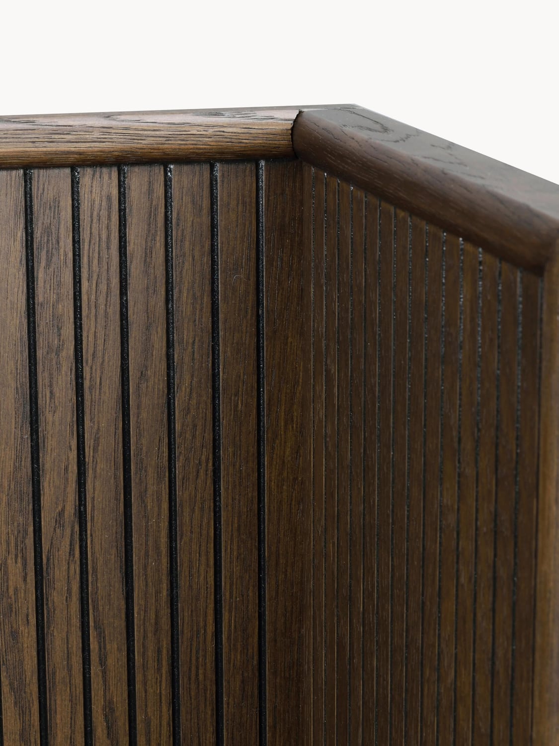 Mezzegra Oak Wood Headboard with Shelf