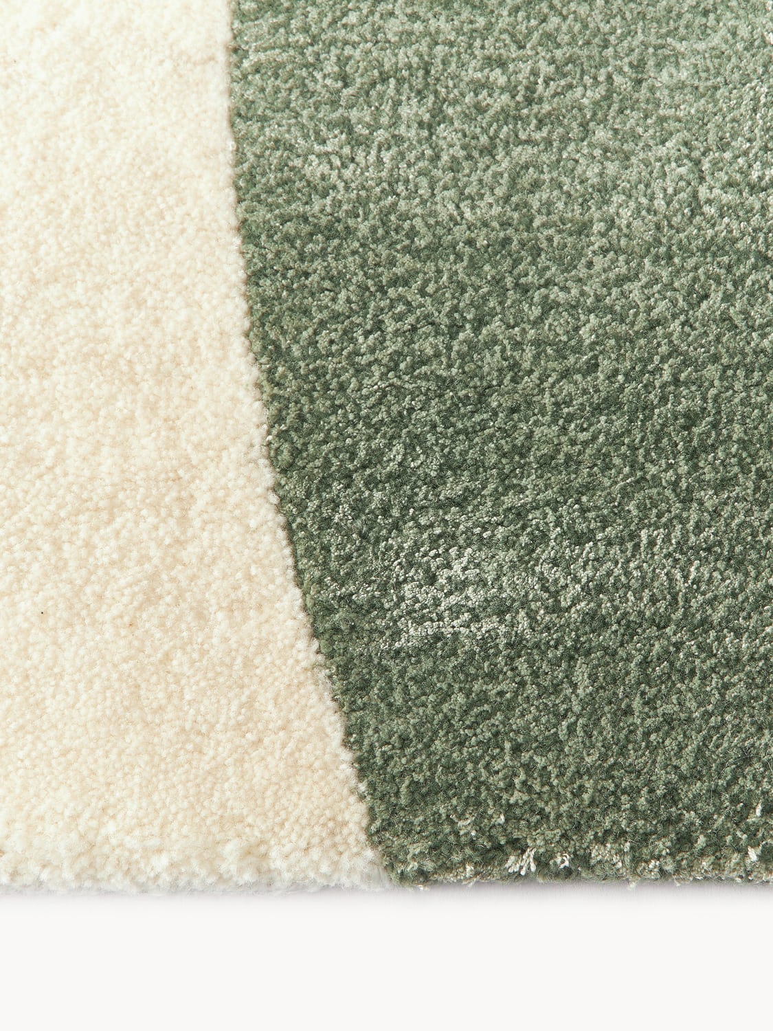 Veniano High-Low Wool Rug, Hand-Tufted