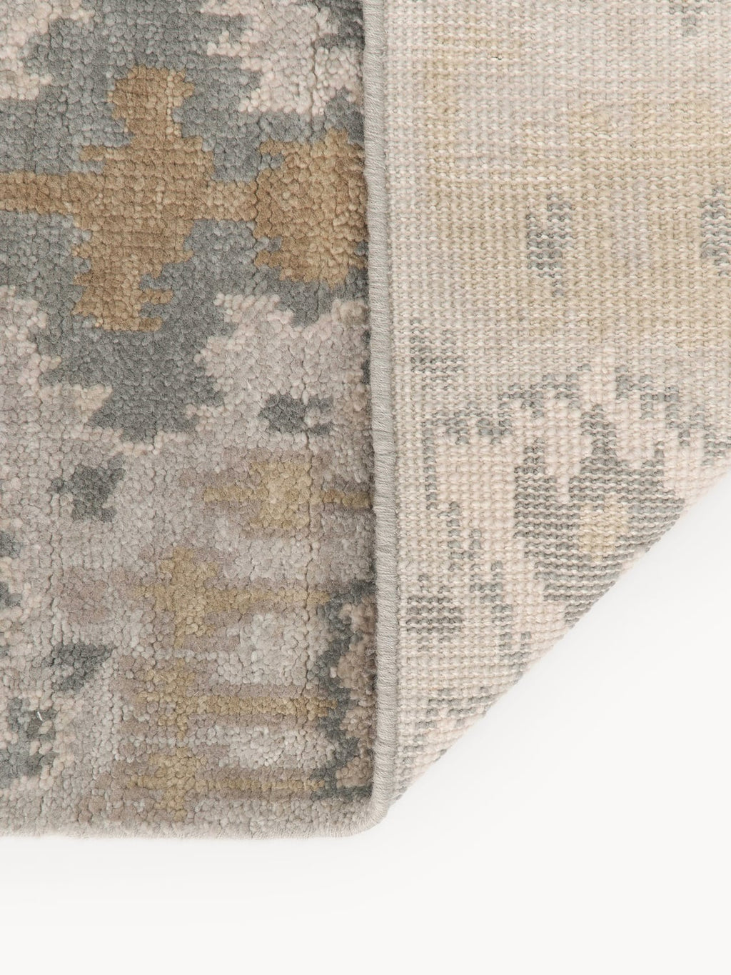 Stazzona Hand-Knotted Wool Rug Amun