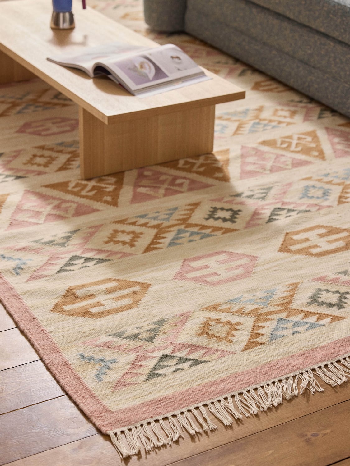 Tremezzo Hand-Woven Wool Kilim Rug