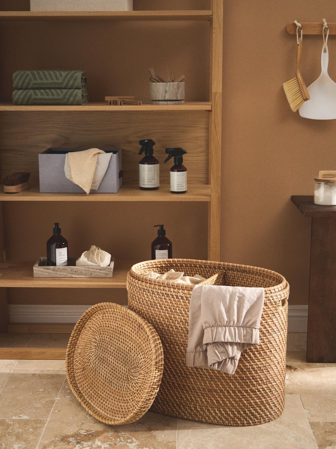 Vercana Laundry Basket with Lid